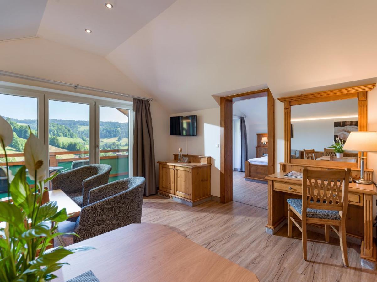 Hotel & Alpin Lodge Der Wastlhof Niederau Εξωτερικό φωτογραφία