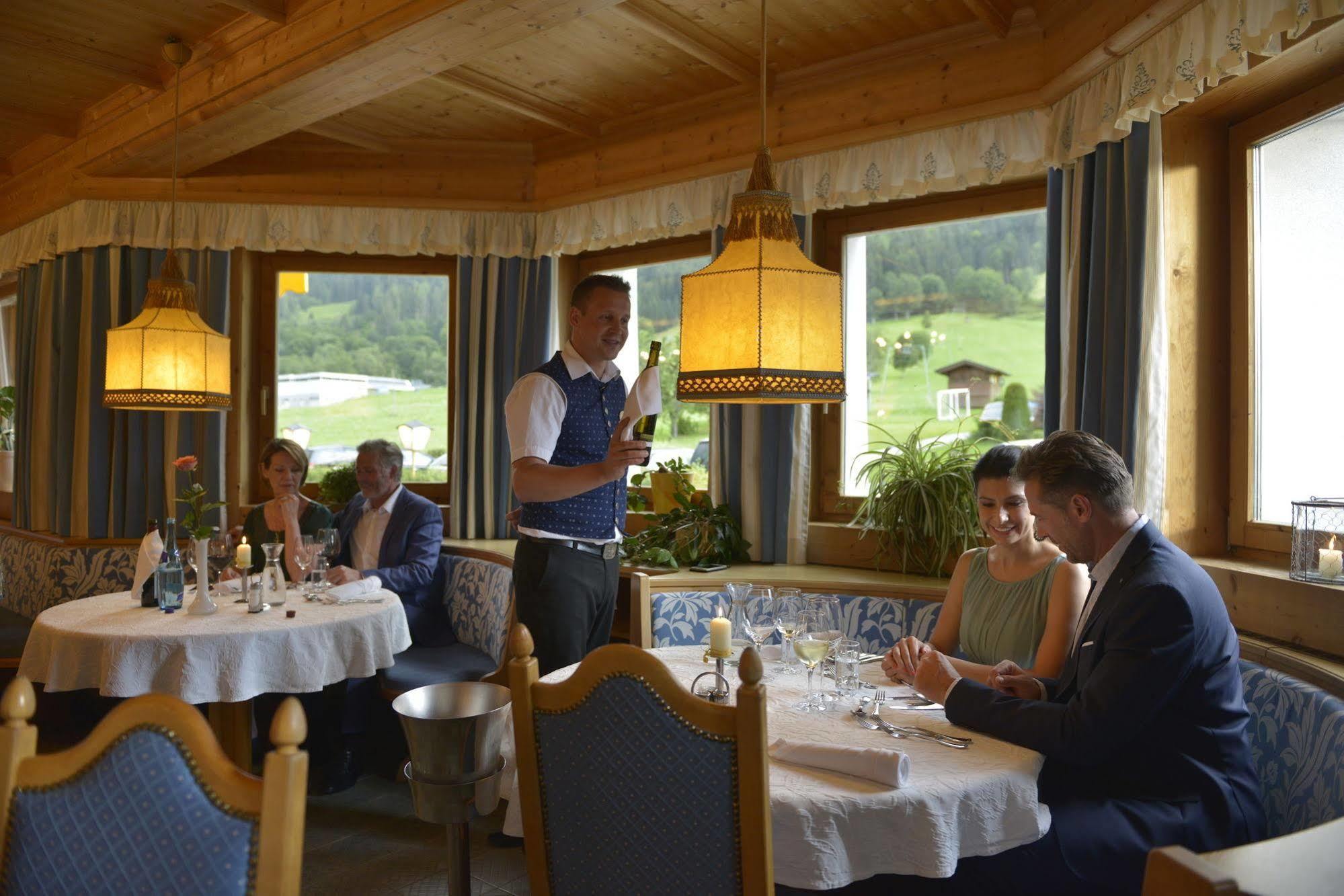 Hotel & Alpin Lodge Der Wastlhof Niederau Εξωτερικό φωτογραφία